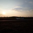Aterratge a la posta de sol
